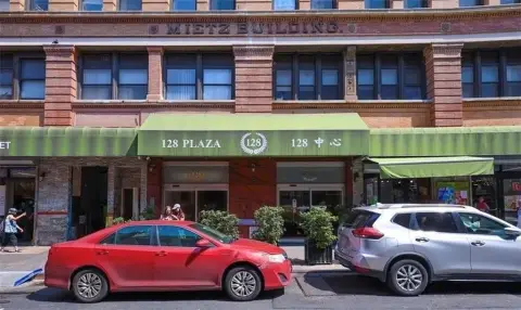 Manhattan Commercial Condo For Sale