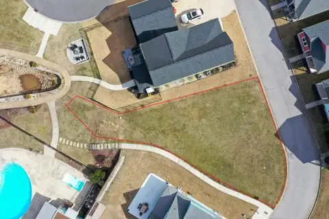 Lakefront Homesite in Planter's Row