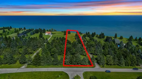 Lakefront Land Parcel in Kewaunee