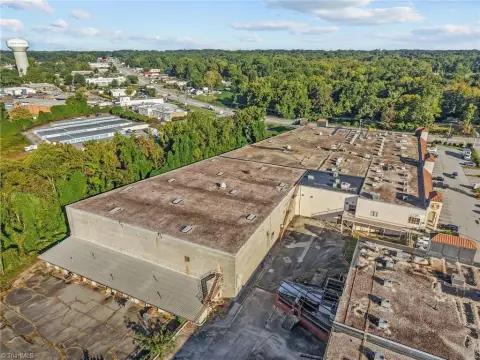 Versatile Warehouse in Greensboro, NC