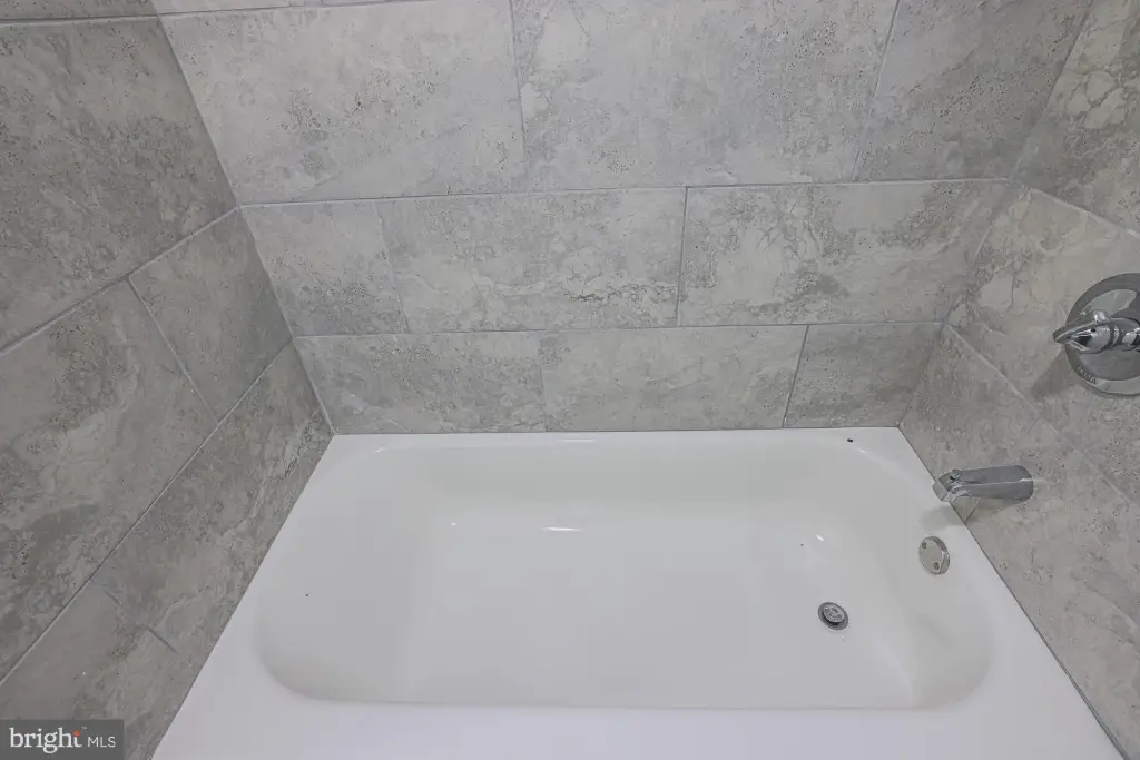 Picture 23