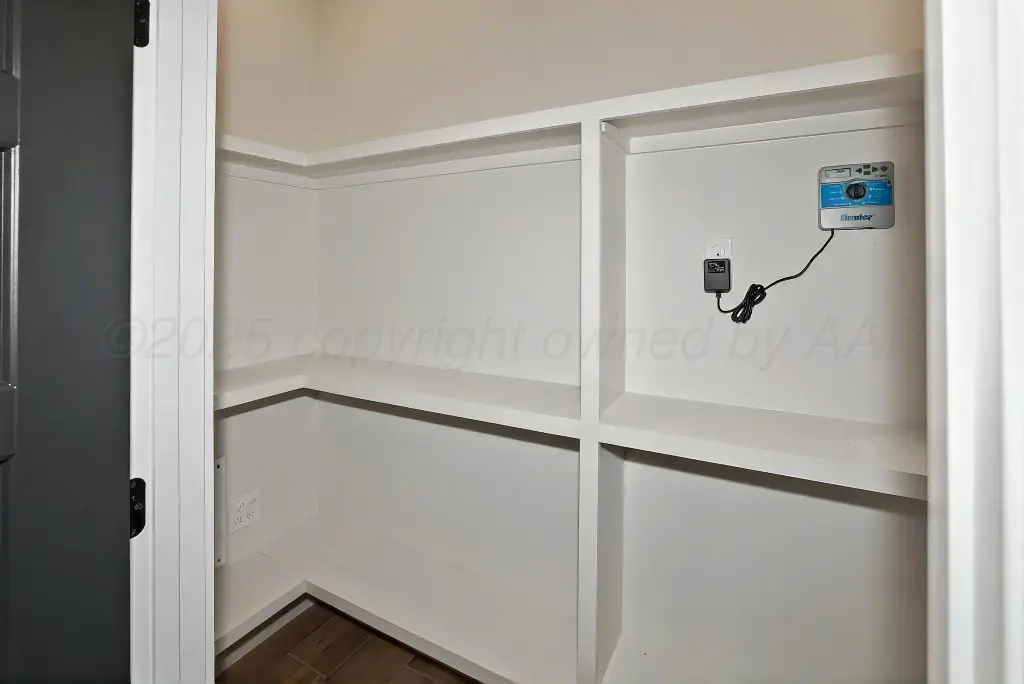 Picture 7