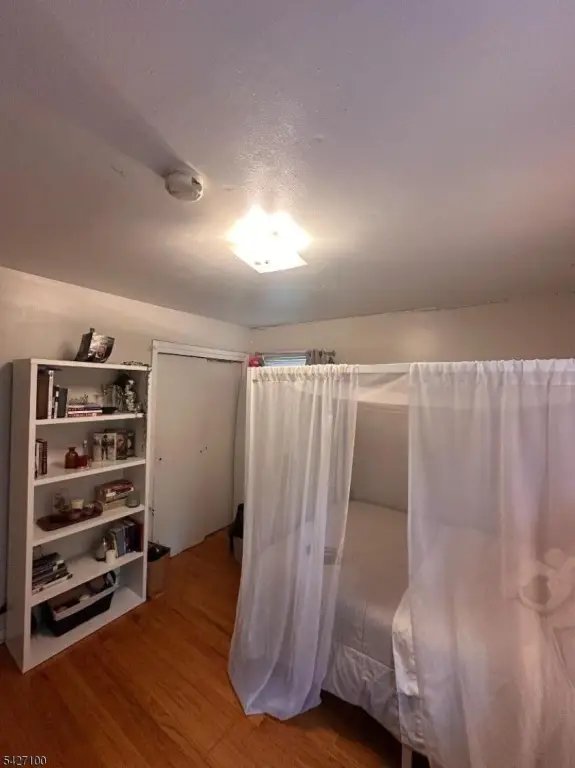 Picture 29