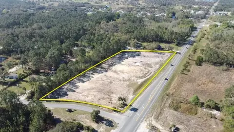 Prime Corner Lot in Davenport