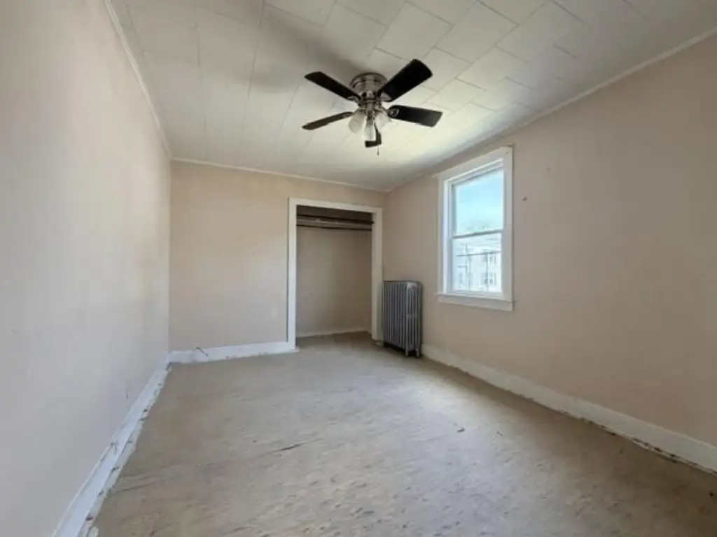 Picture 19