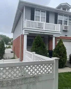 Gated Community Duplex with Security