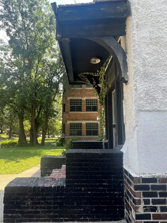 Picture 3