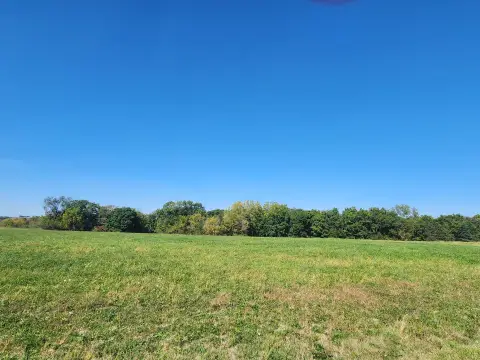 Scenic Land with Deeded Boat