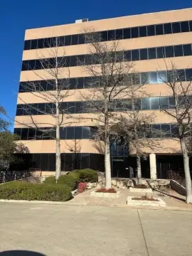 Kerrville Office with Private Amenities