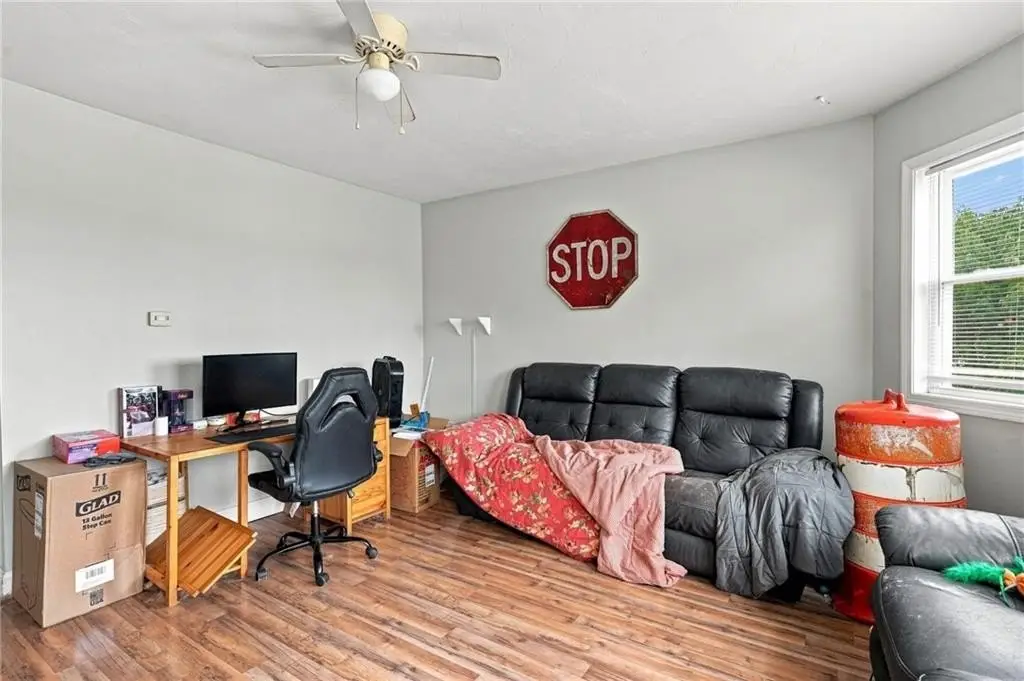 Picture 30