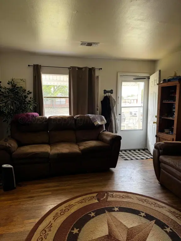 Picture 6