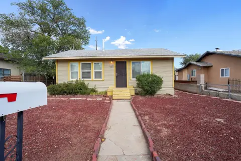 Albuquerque Multifamily Property with Casita