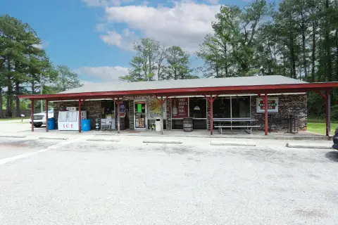 Established Country Store For Sale