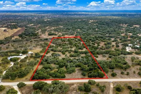 Residential Land in Mountain Home, TX