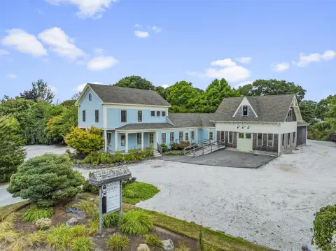Renovated Mixed-Use Property