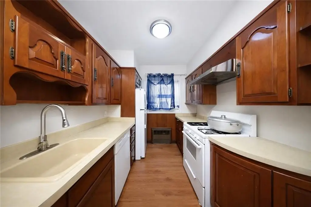 Picture 8