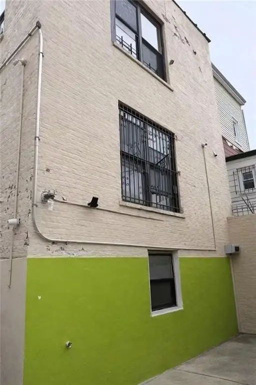 Picture 8