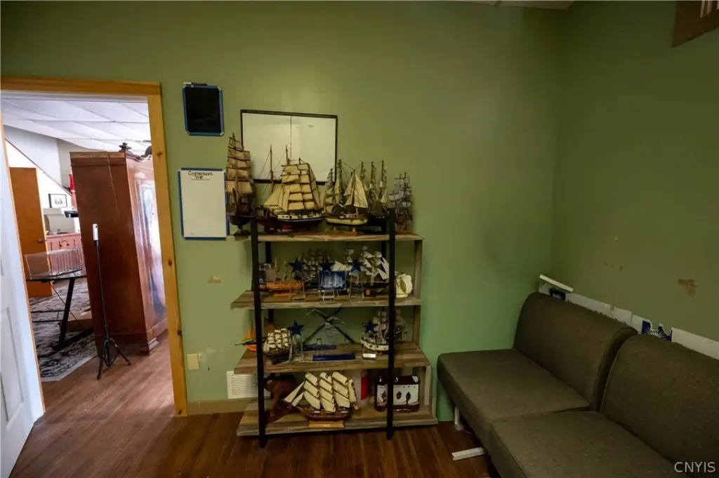 Picture 5
