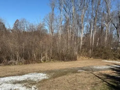 Residential Lot Near Amenities