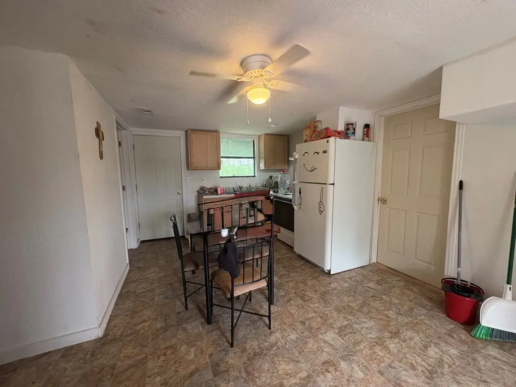 Picture 16
