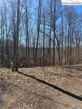 Land with Mountain View Potential