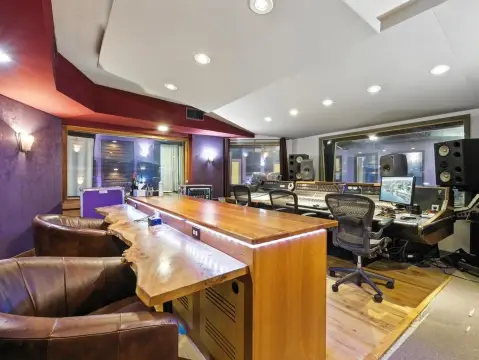 Union City Mixed-Use Investment