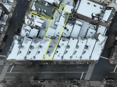 Brooklyn Mixed-Use Building For Sale