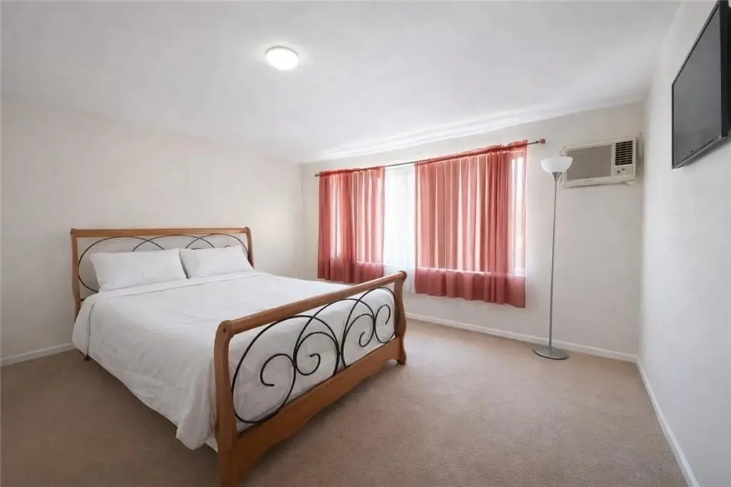 Picture 11