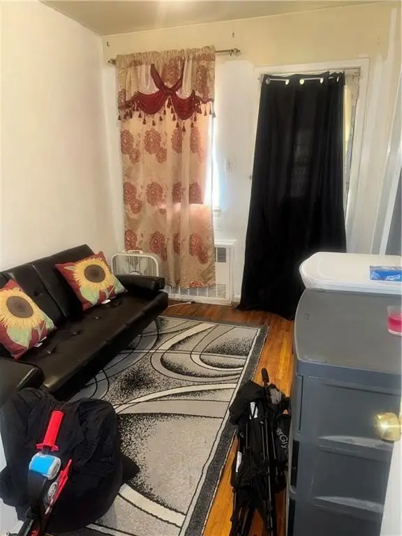 Picture 12