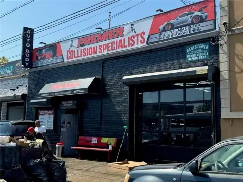 Established Brooklyn Collision Business For Sale