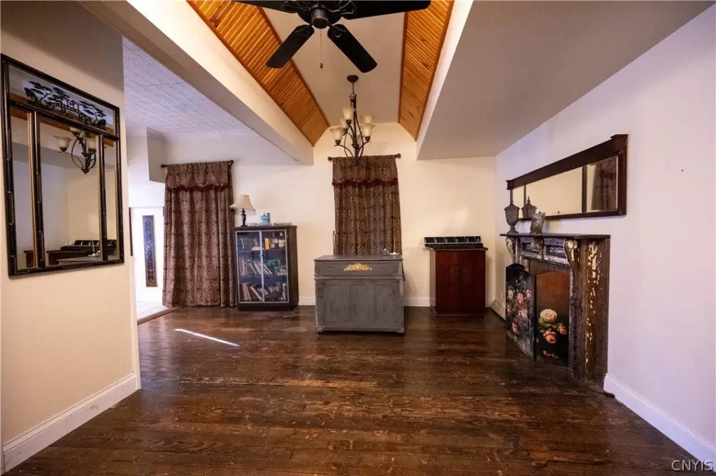 Picture 38