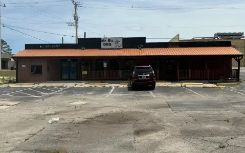 Single-Story Restaurant Building