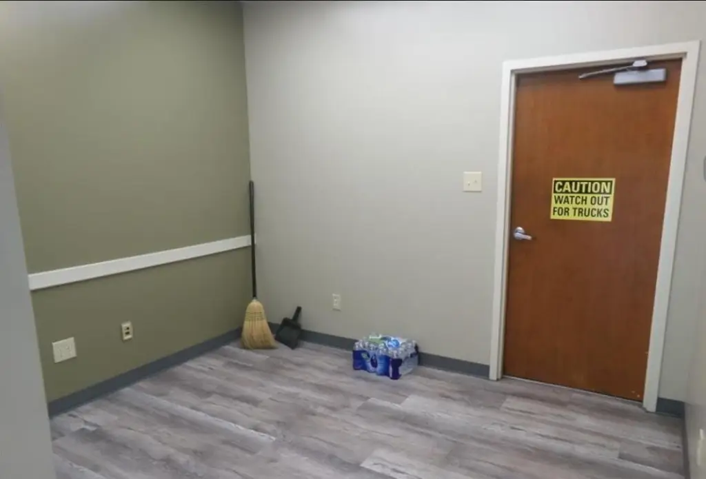 Picture 10