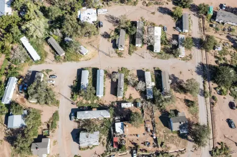 La Luz Mobile Home Park