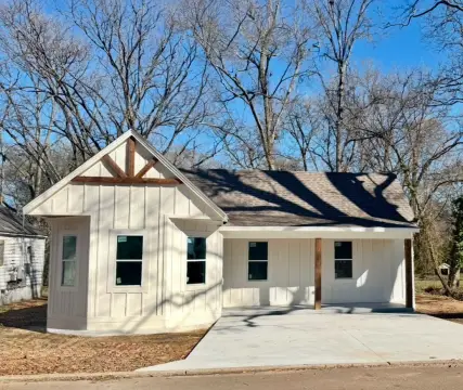 Renovated Home in Winona, MS