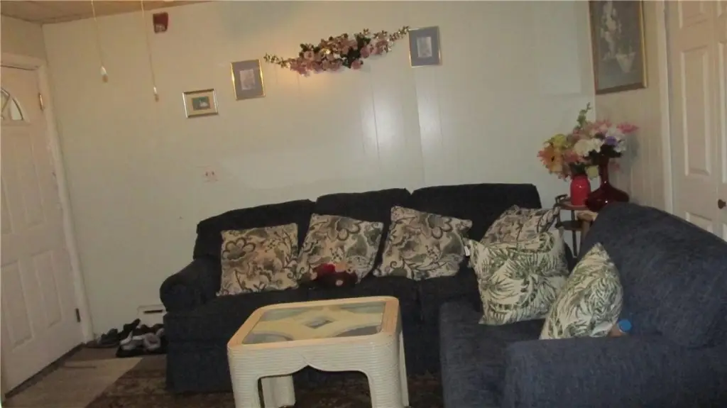 Picture 10