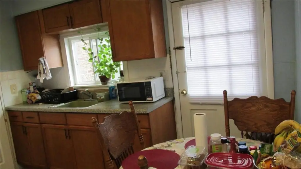 Picture 7