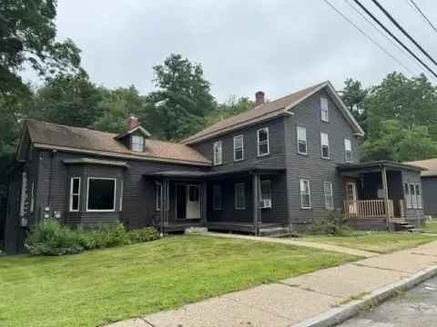 Triplex with Detached Barn