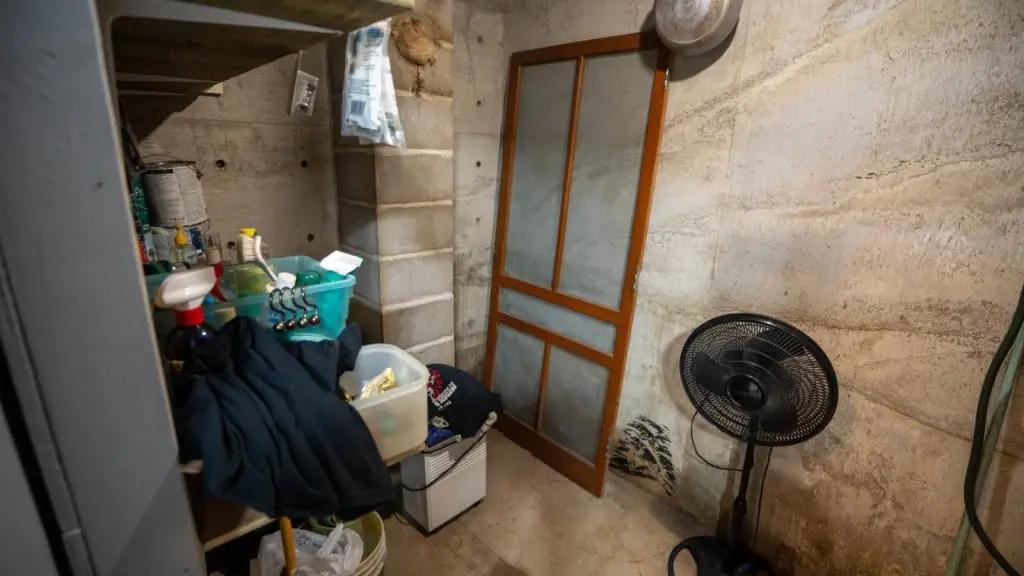 Picture 25