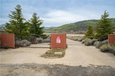 Gorman Land with Views