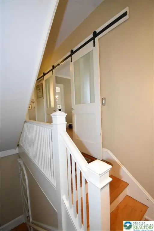 Picture 19