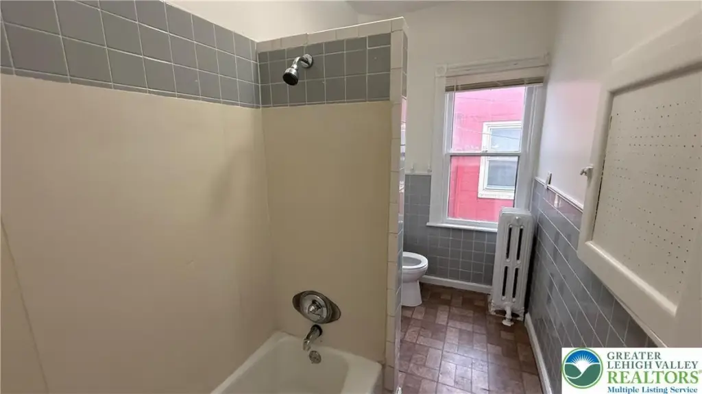 Picture 33
