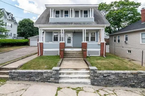 Duplex with Three-Car Garage