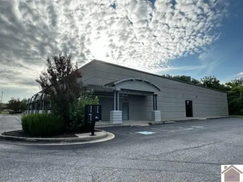 Prime Commercial Space in Paducah