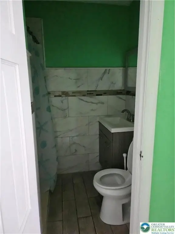 Picture 11