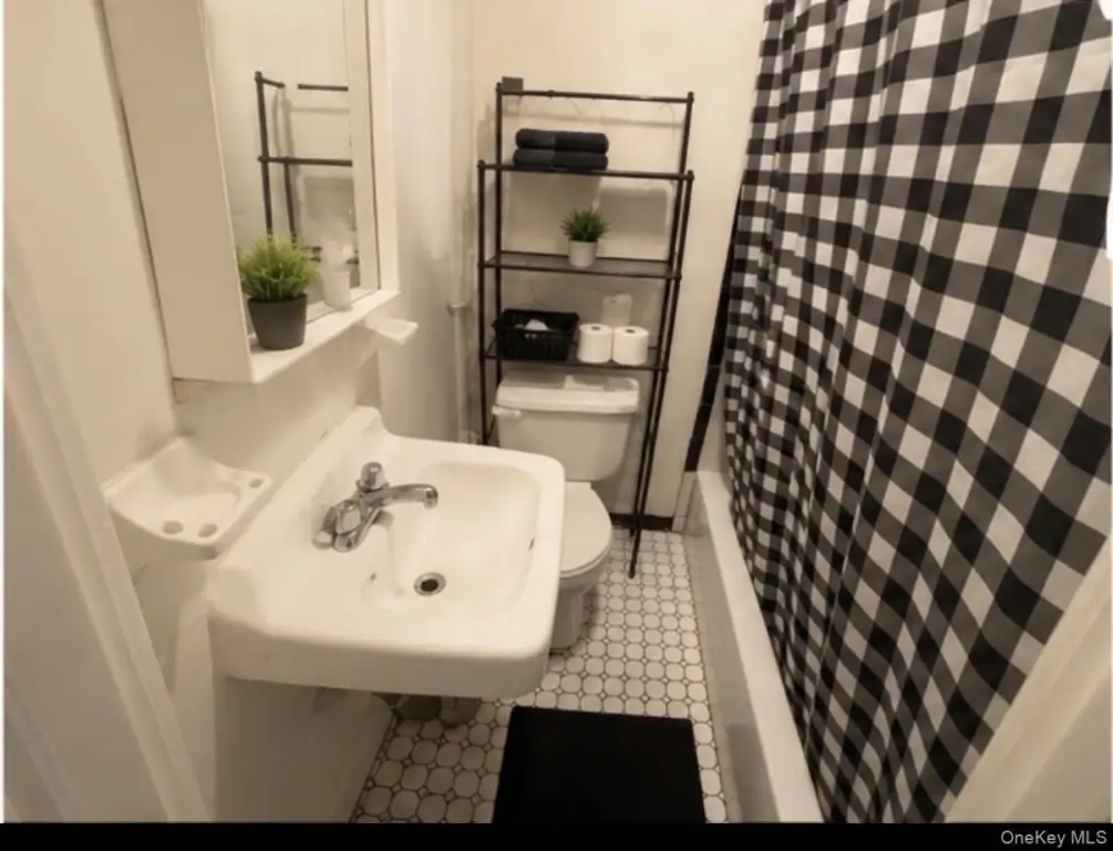 Picture 7