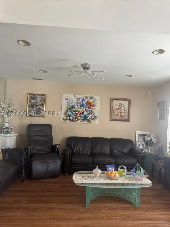 Picture 15