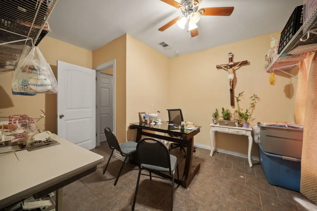 Picture 19