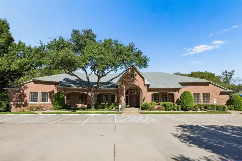 Neighborhood Office Building