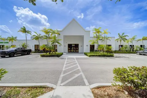 Palmetto Bay Retail/Medical Space